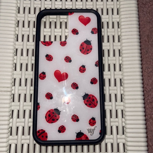 Wildflower iPhone 12 Pro Max case - Picture 1 of 3
